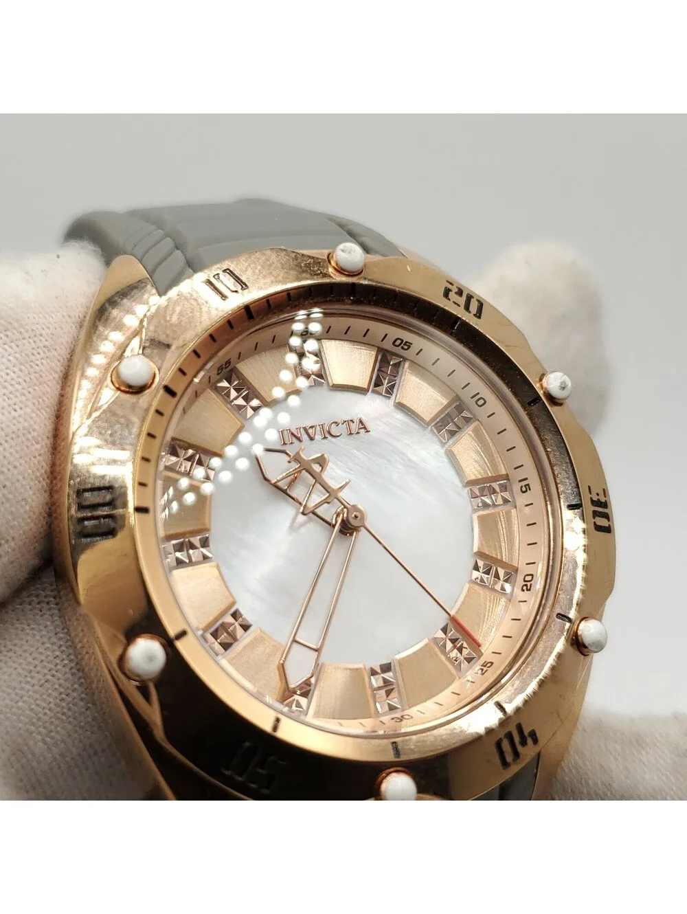 Invicta Venom 30973 Womens Watch 38mm Rose Gold Tone New Battery